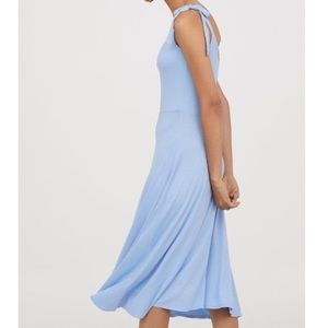 Sleeveless H&M dress